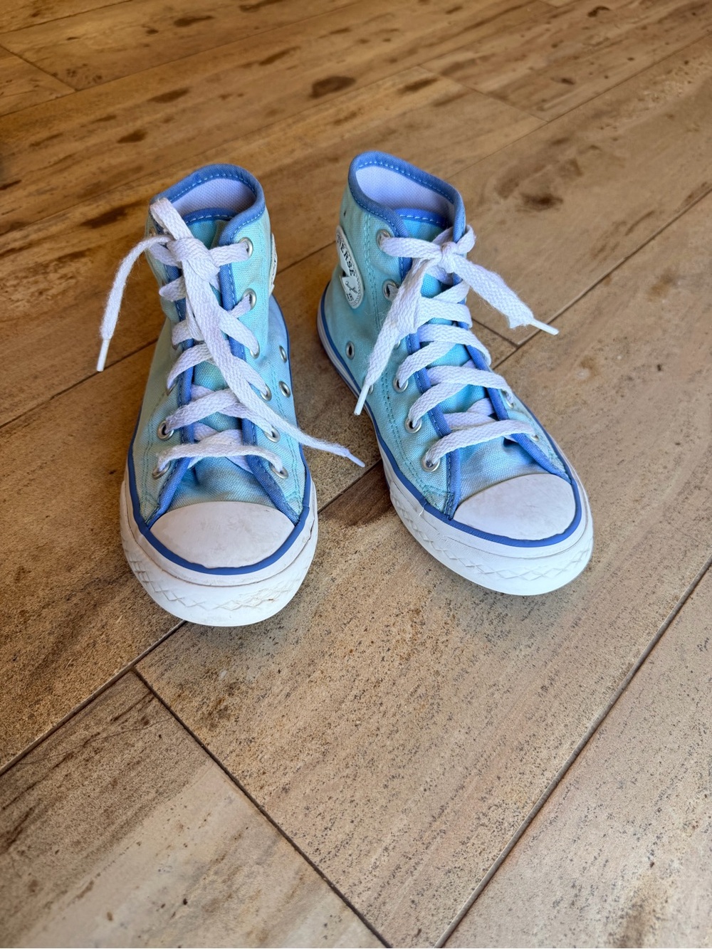 Custom Converse Kids High-Top Sneakers in Light Blue and White. Size 13.5